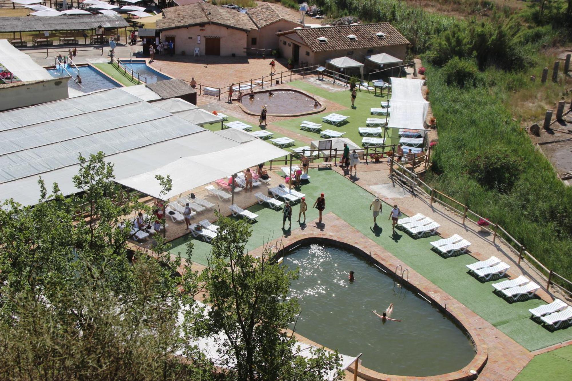 Albergue Sierra De Arbe Naval Luaran gambar