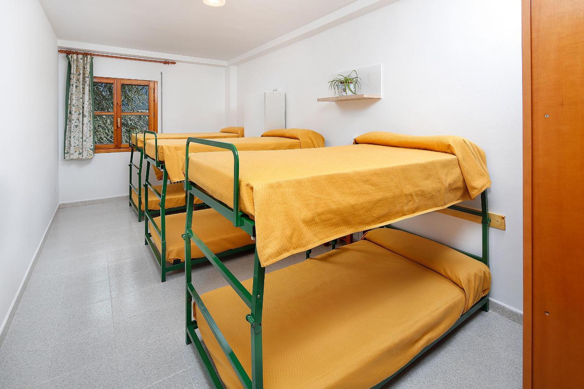 Albergue Sierra De Arbe Naval Luaran gambar