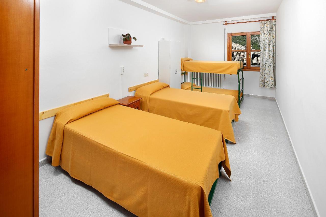 Albergue Sierra De Arbe Naval Luaran gambar